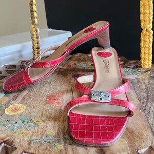 Brighton "'Kiki" Kitten Heels w/Silver Accent Medallion